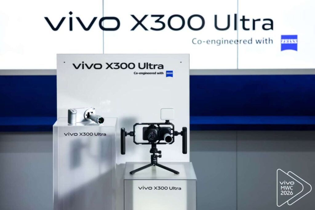 “vivo X300 Ultra: When a Smartphone Transforms into a Cinematic Powerhouse” “vivo X300 Ultra When a Smartphone Transforms into a Cinematic Powerhouse”